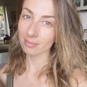 Meet your Posher, Véronique